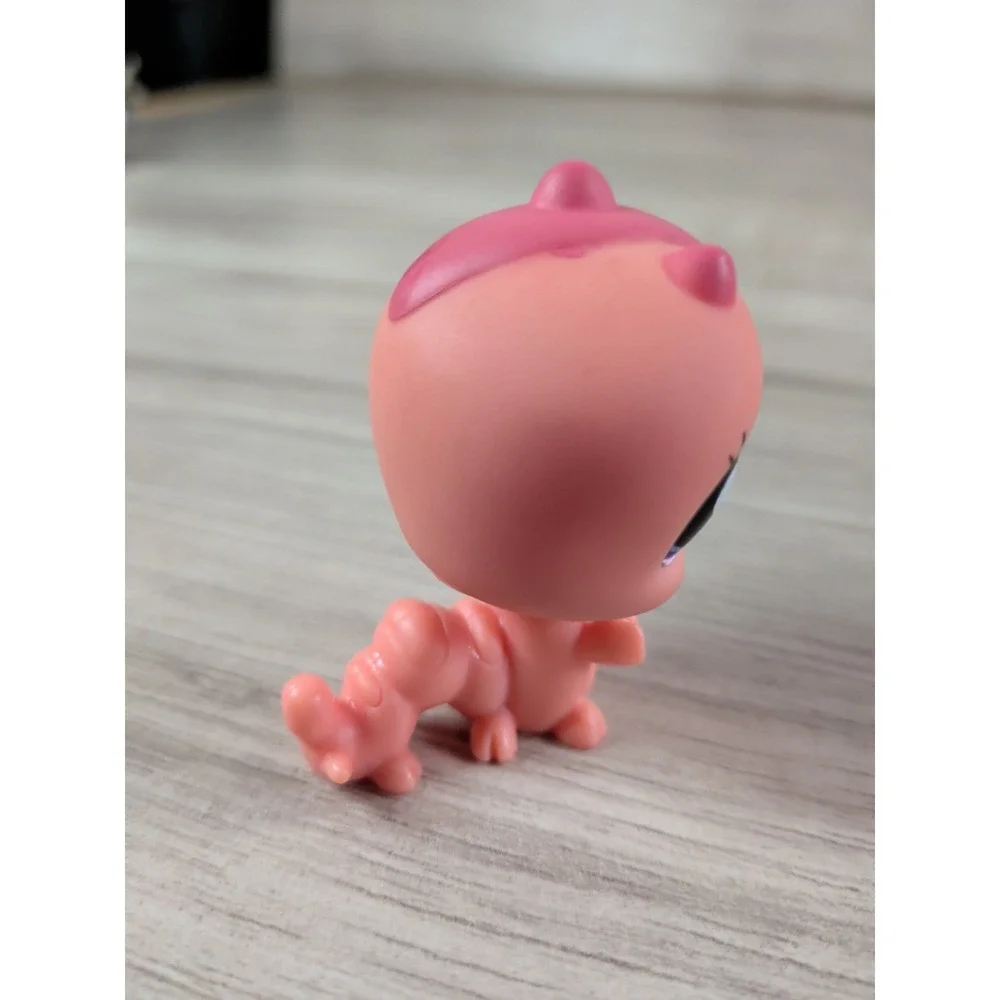 CATERPILLAR #1993 - Authentic Littlest Pet Shop - Hasbro LPS